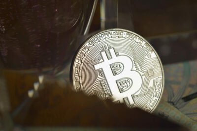 minvestir em uma criptomoeda