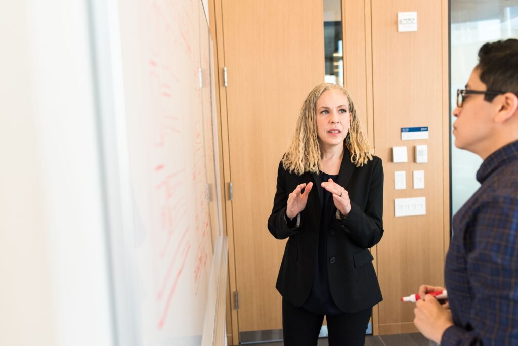 Negócios e Mulheres: Empreendedorismo, Estratégia e Novas Oportunidades